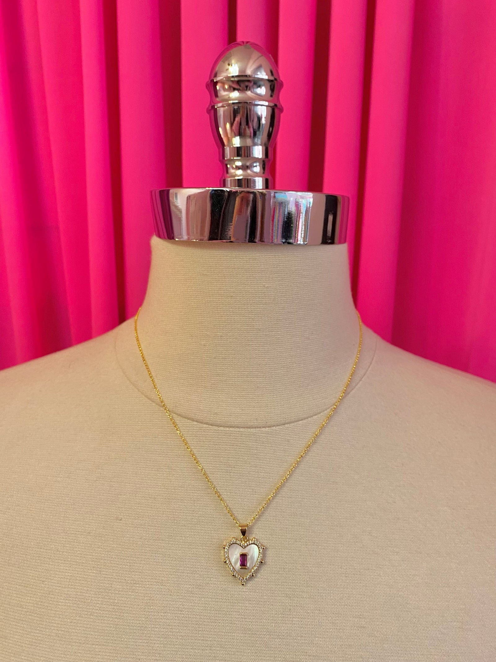 Heart of Queens Necklace