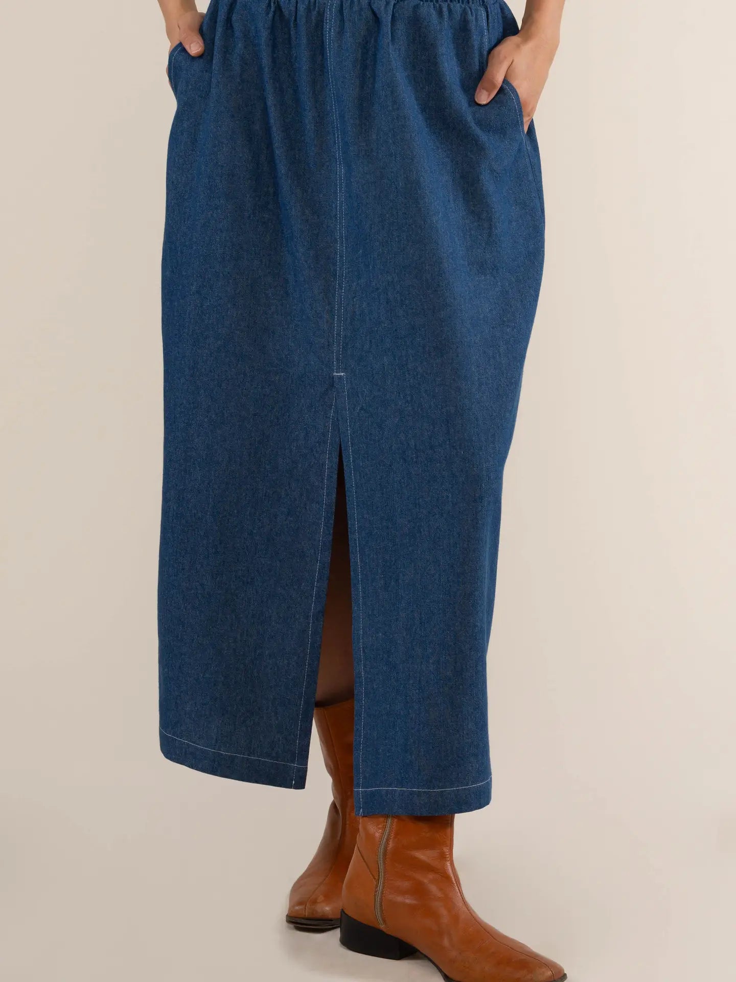 Laney Skirt in Medium Wash