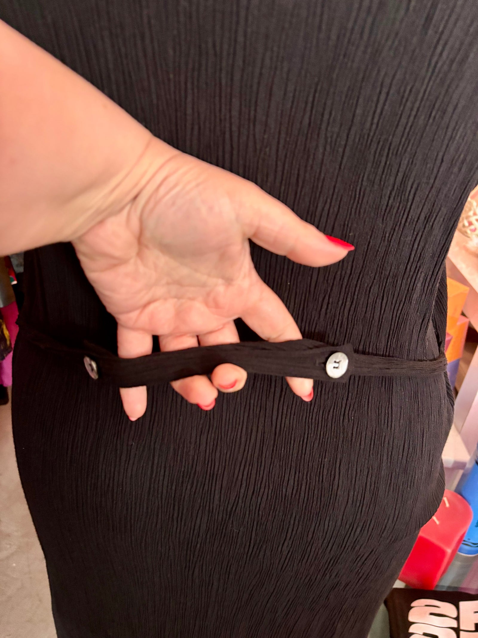 Black Collared Crinkle Maxi Dress - 18/20