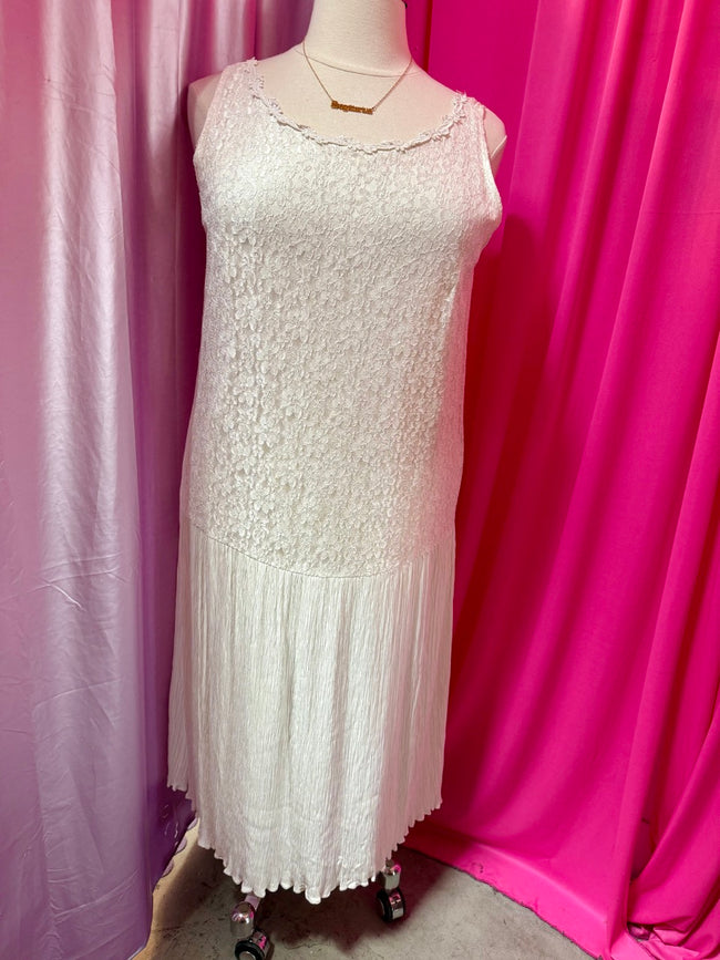 Oh Daisy White Drop Waist Dress - Size 18 2X