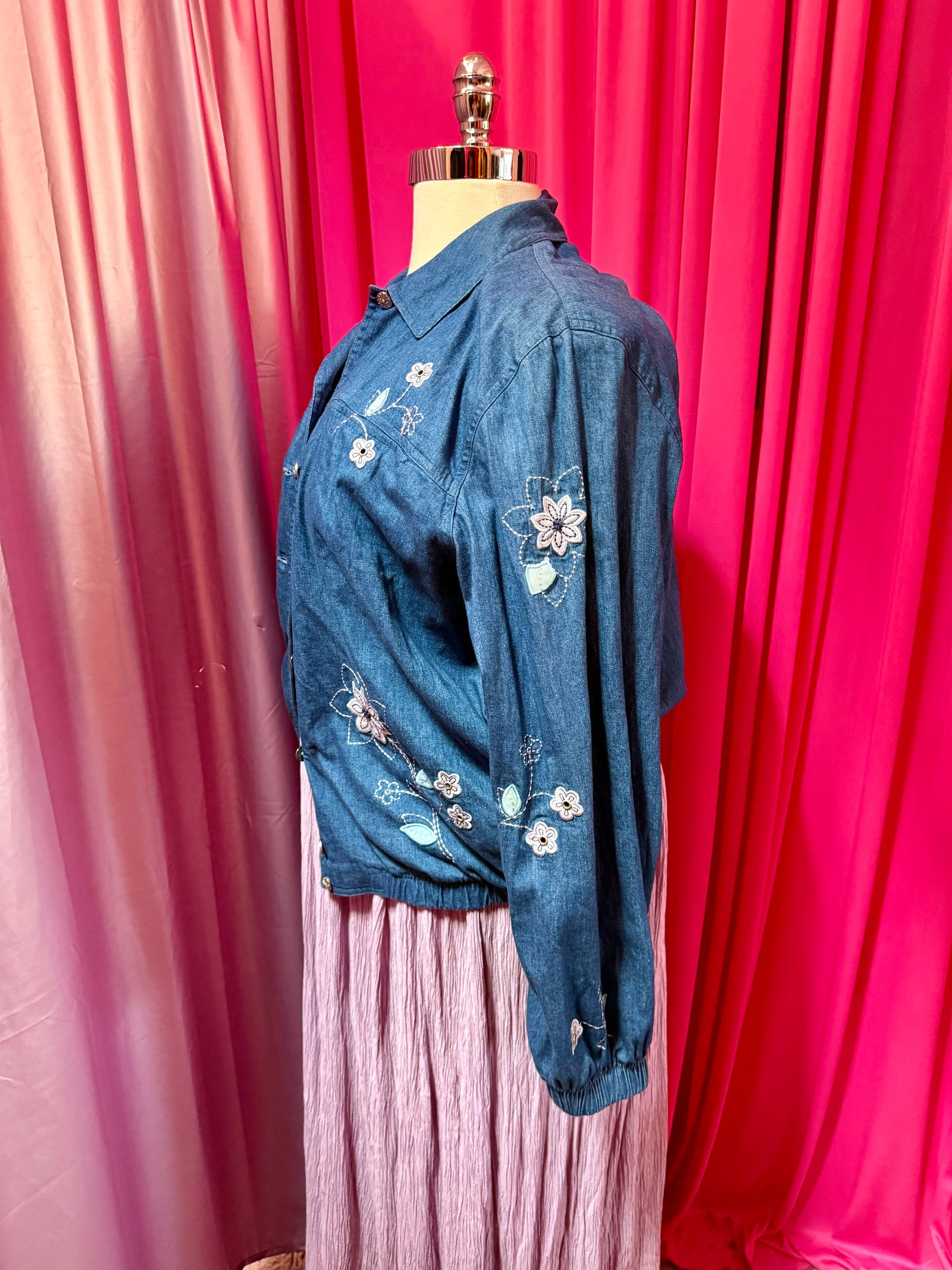 90s Flower Garden Embroidered Chambray Jacket - Size 16 1X