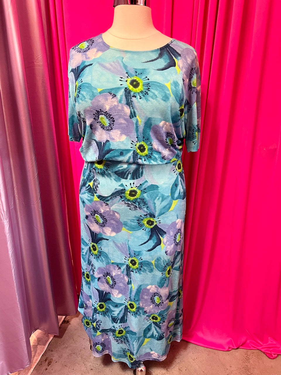 90s Stretchy Blue and Green Poppies Two Piece Set