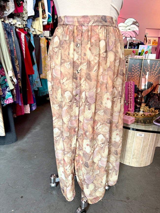 She Sells Seashells Maxi Skirt - Size 18/20 2X
