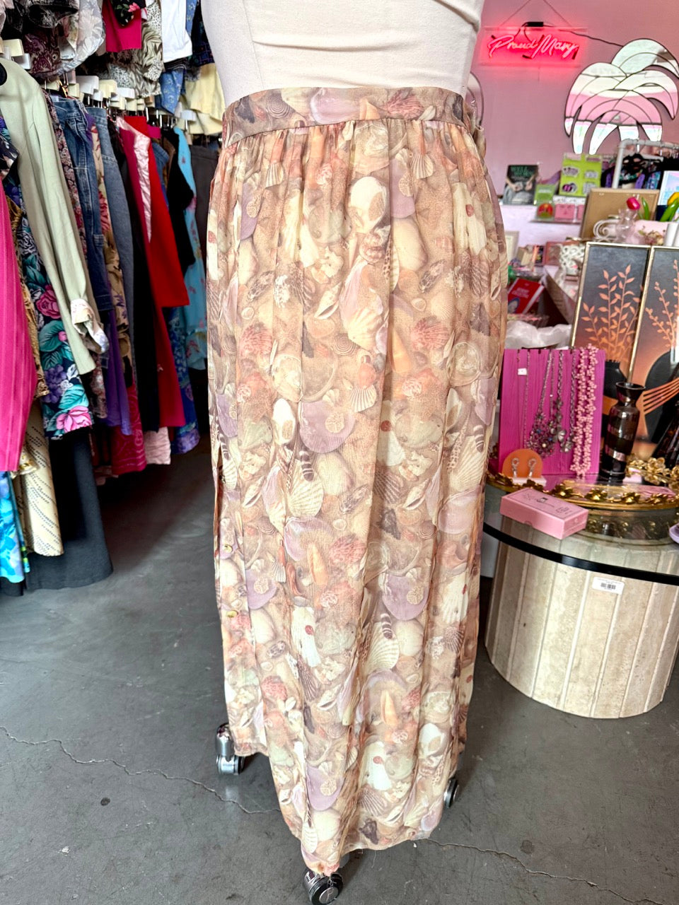 She Sells Seashells Maxi Skirt - Size 18/20 2X