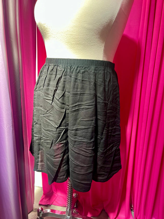 80s Black Staple Flippy Skirt