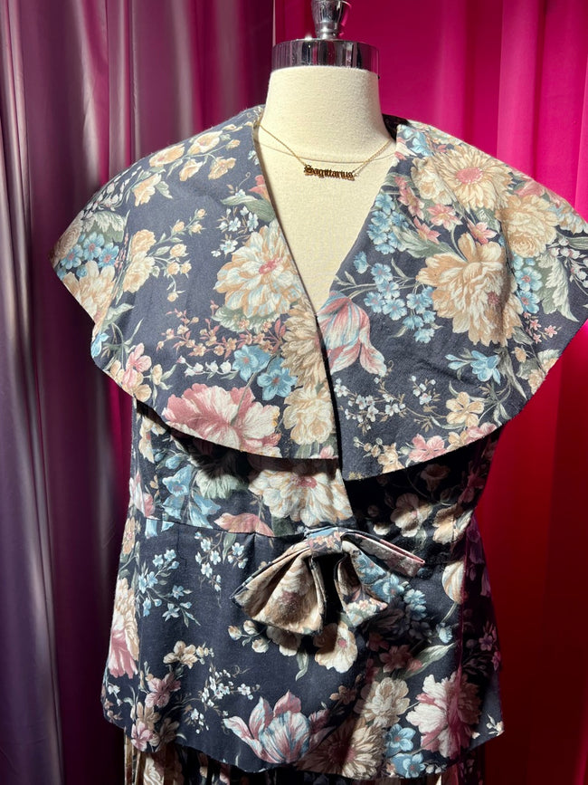 80s Drama Floral Pleated Skirt Set