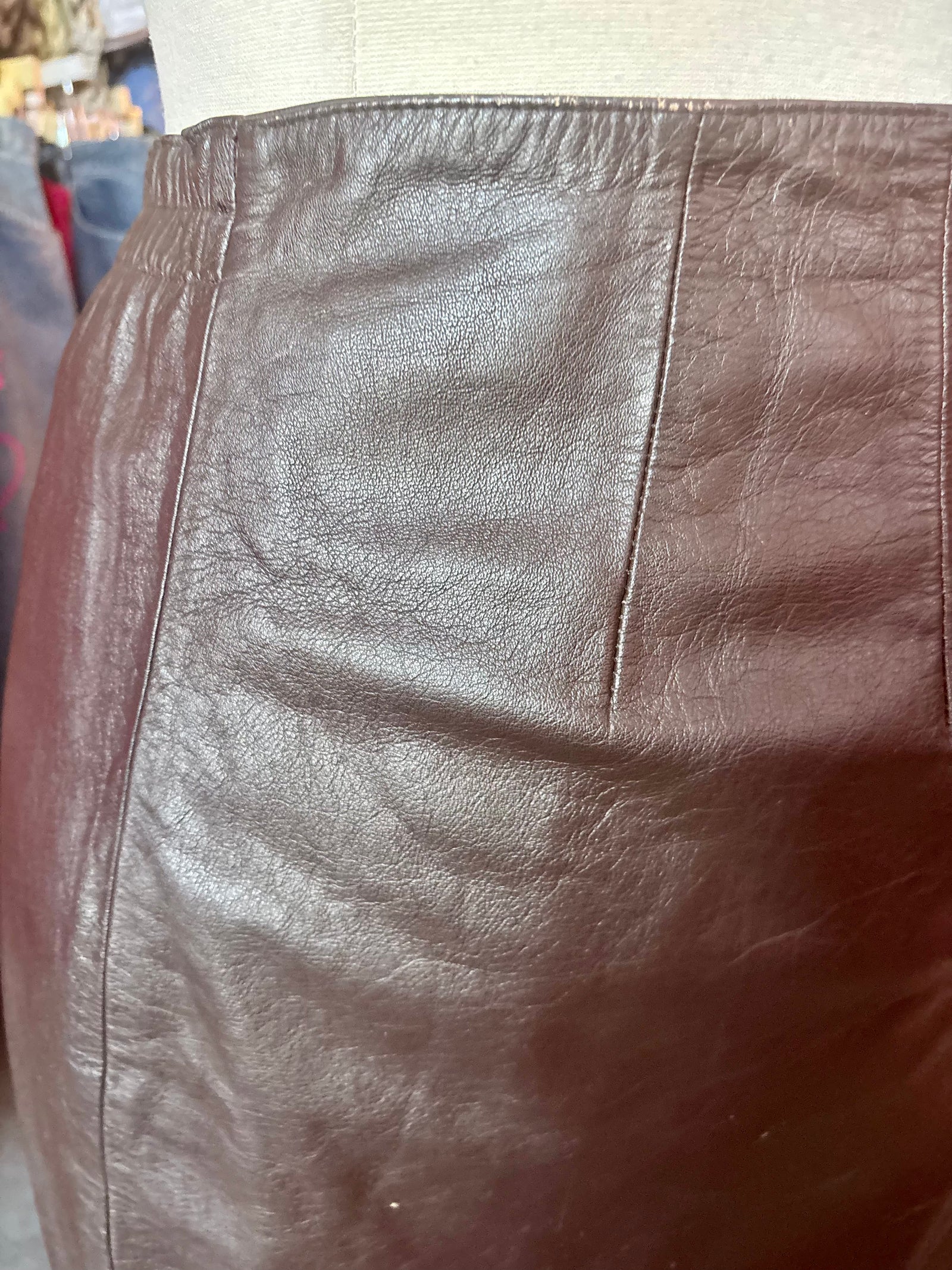 Brown Leather Midi Size 22
