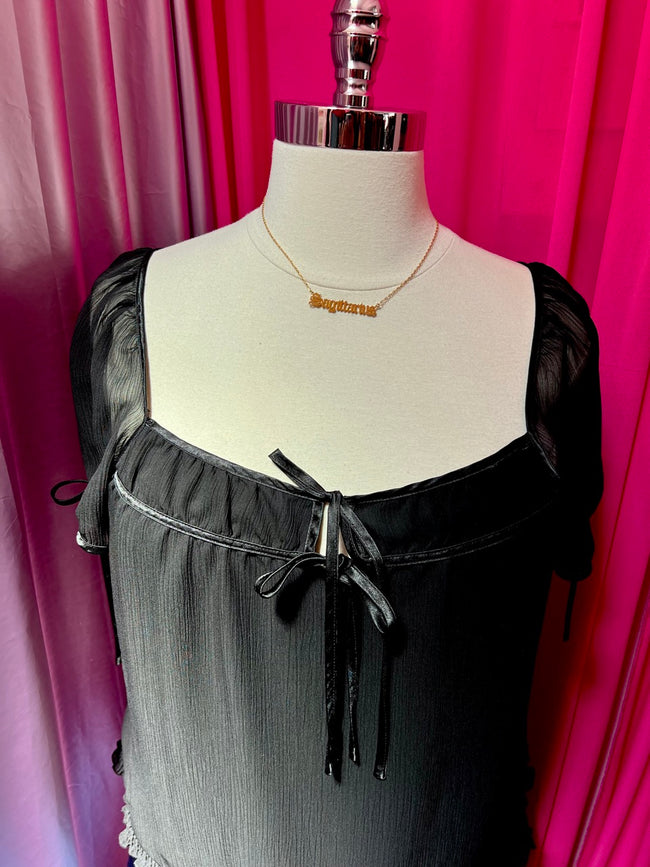 2000s Moody Coquette Blouse - Size 22