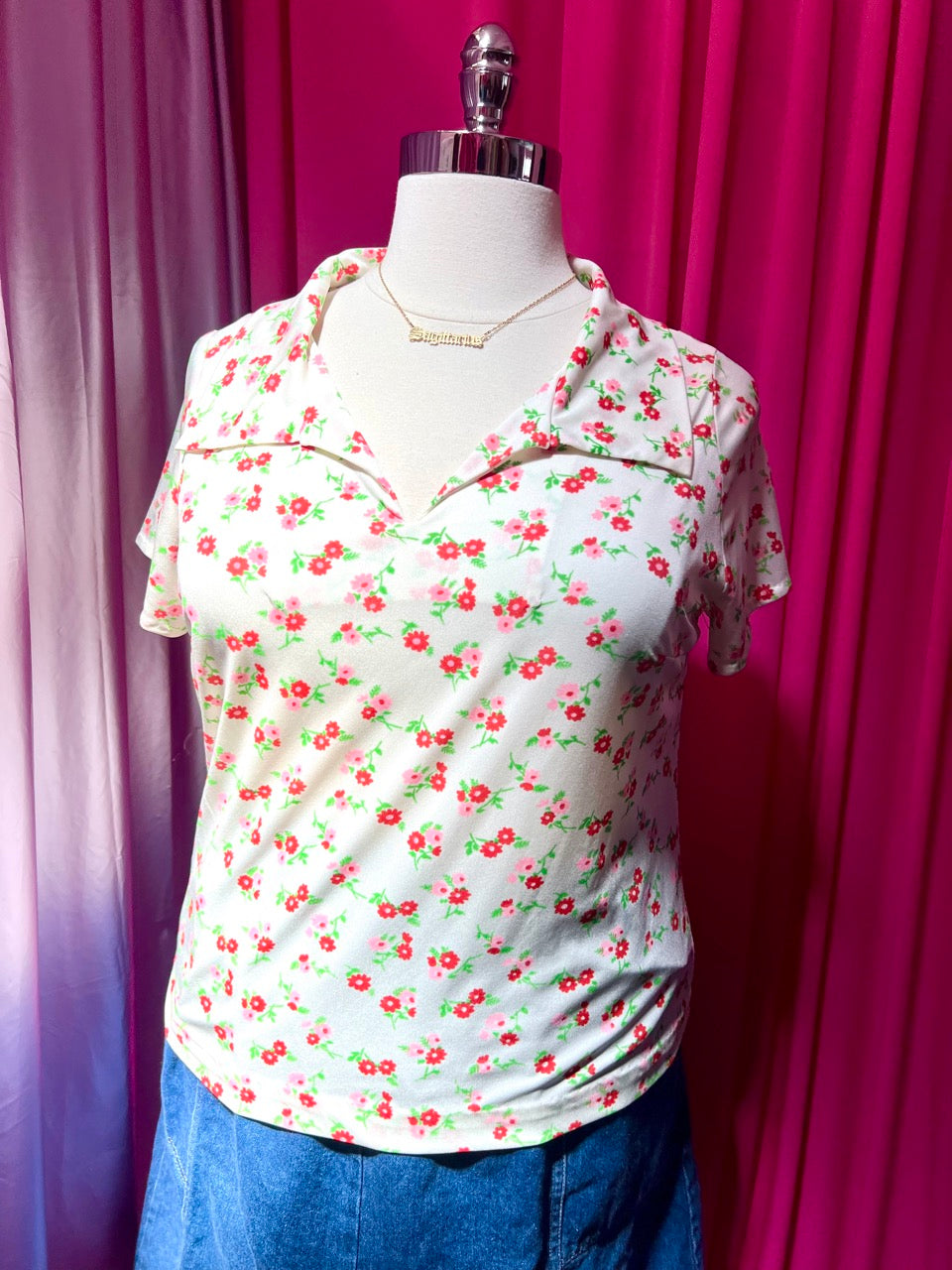 80s Sweetheart Ditzy Floral Collared Blouse