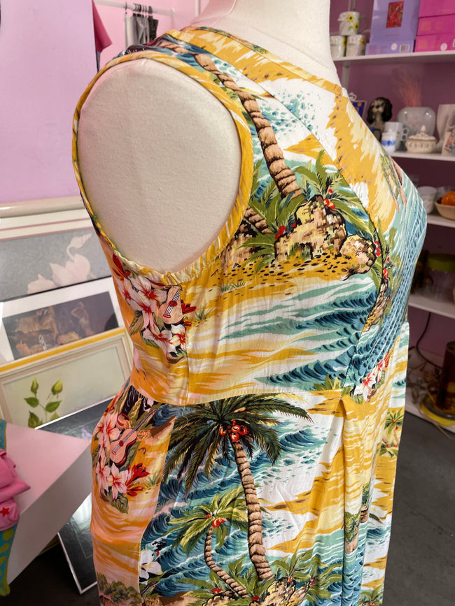 1990s Tropical Beach Print Maxi Dress