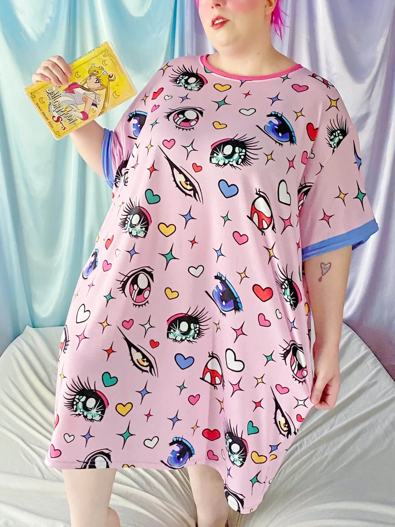 Eyes on Me T-Shirt Dress