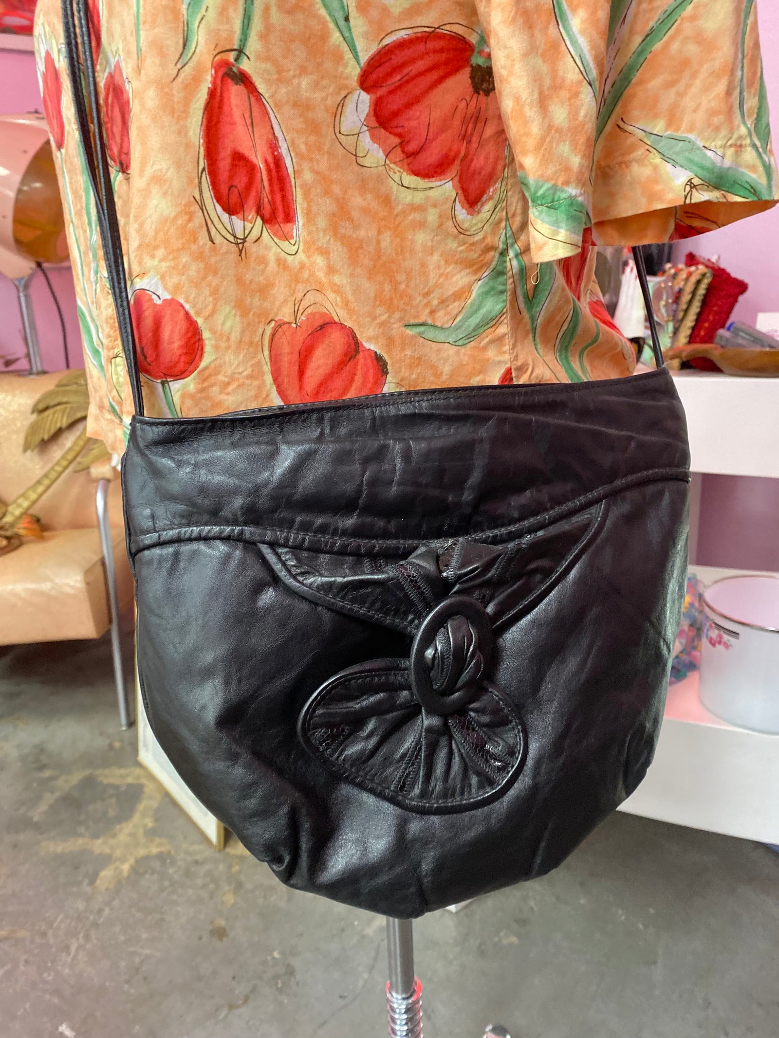 90’s Black Leather Crossbody Bag