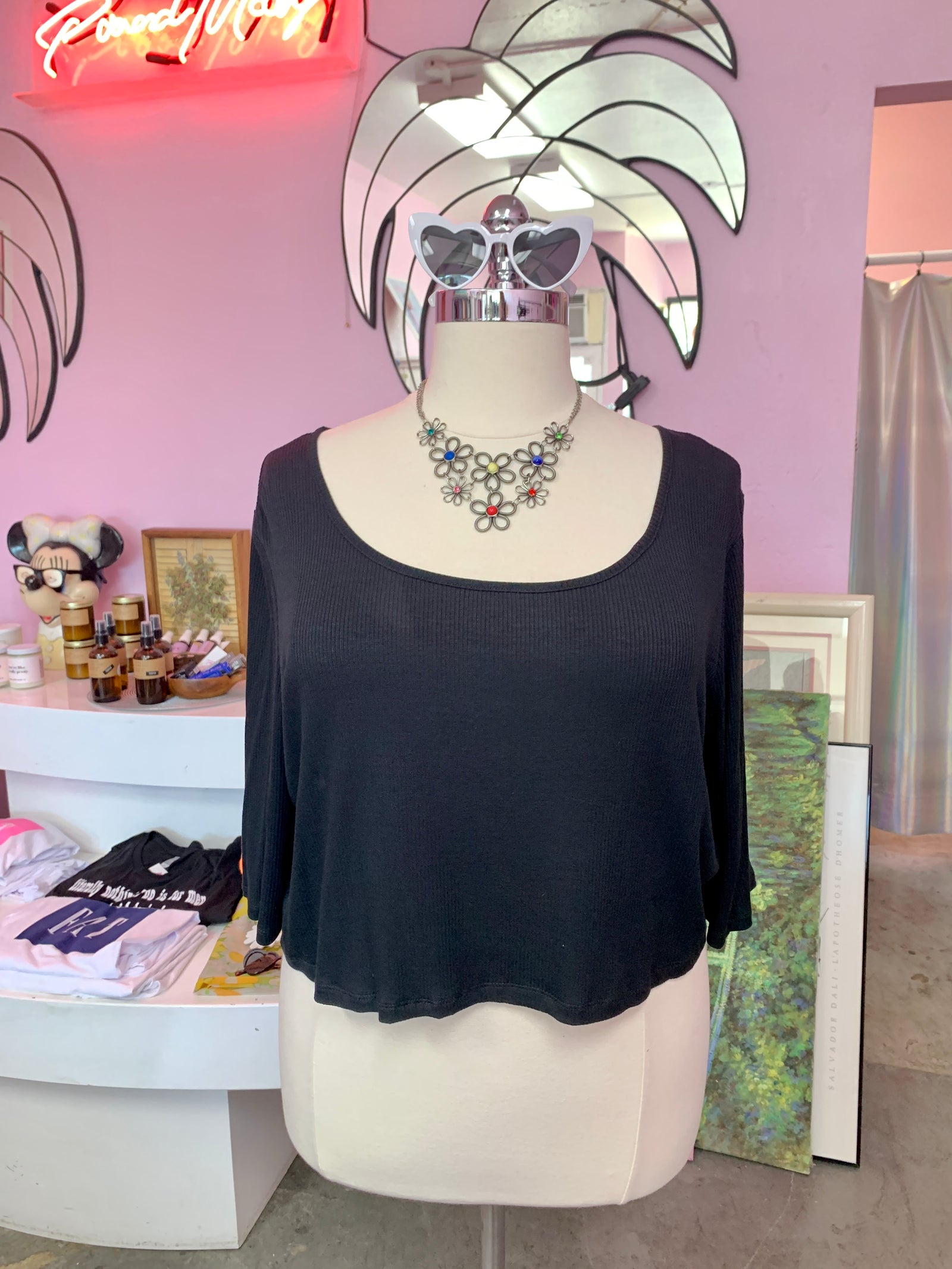 Black Ribbed 3/4 Sleeve Shirt