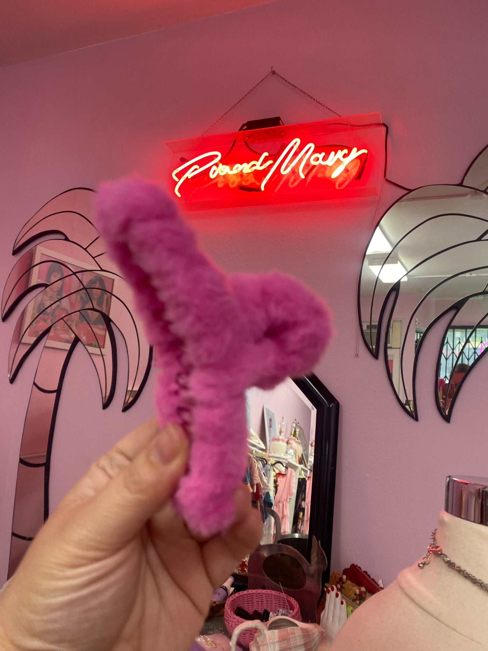 Fauxmo Fur Claw Clip