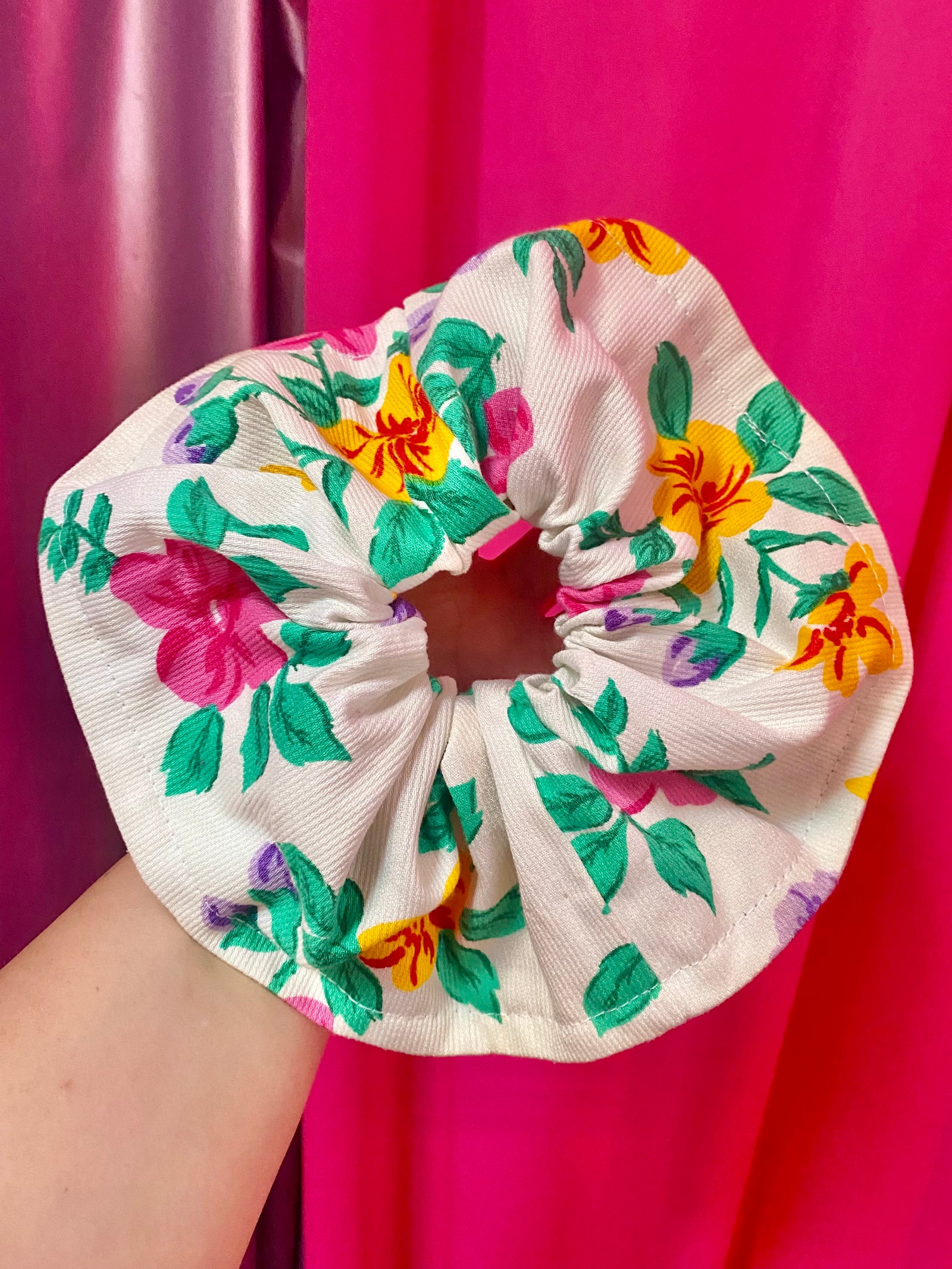 Jumbo Deadstock Scrunchie