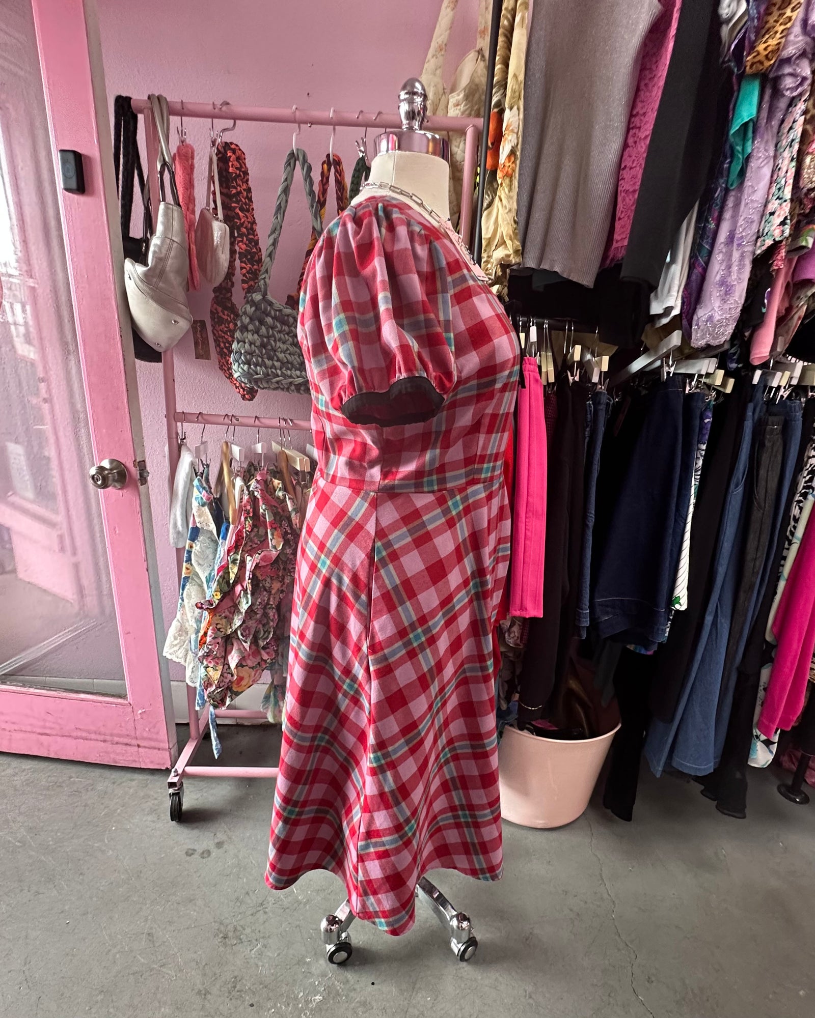 2000s Plaid Lover's Puff Sleeve Dress - 4X (fits like a 2X)