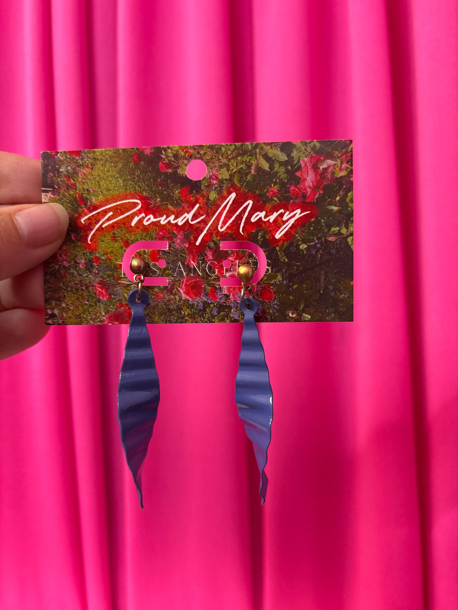 80's Ribbed Dangle Earrings