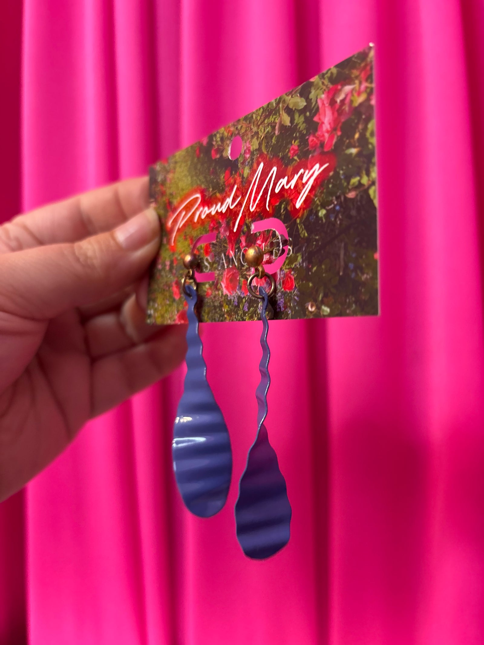 80's Ribbed Dangle Earrings