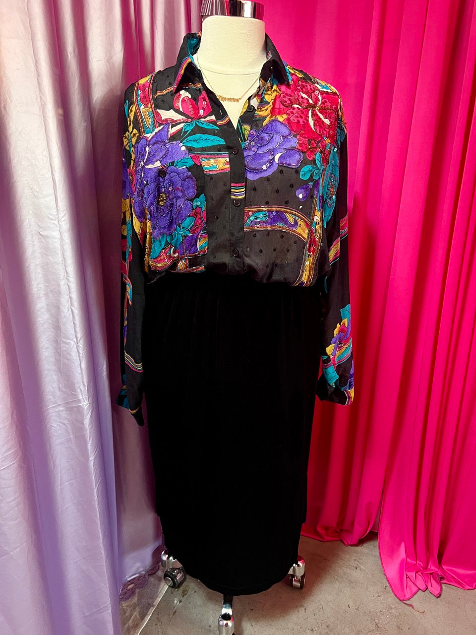 80s Floral Sequin Party Blouse in 100% Silk