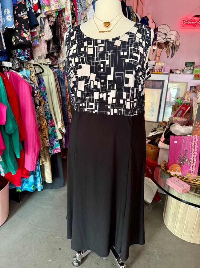 90s Geometric Midi Dress