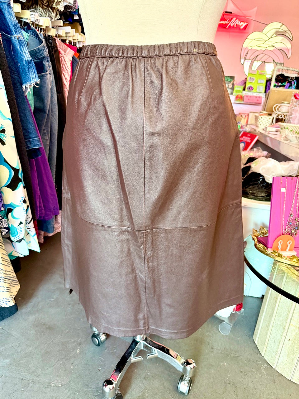 Brown Leather Skirt with Suede Details - 20/22
