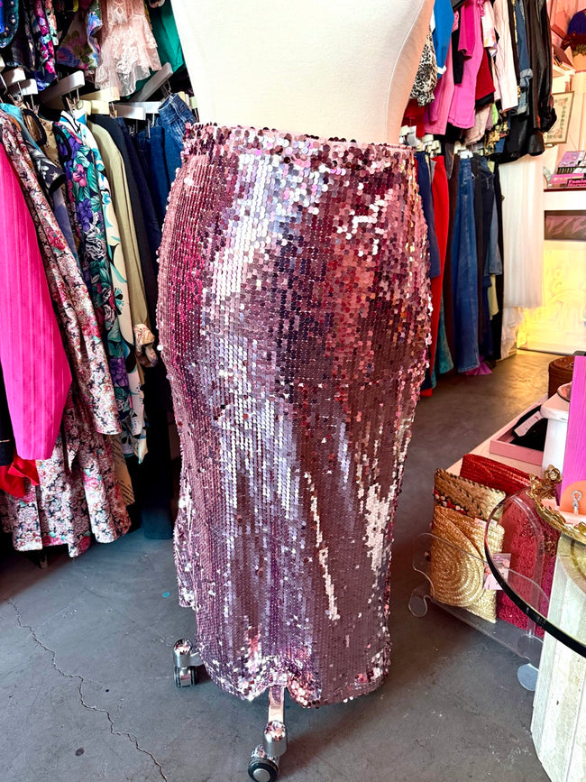 NWT Blushing Beauty Sequin Midi Skirt - Size 26