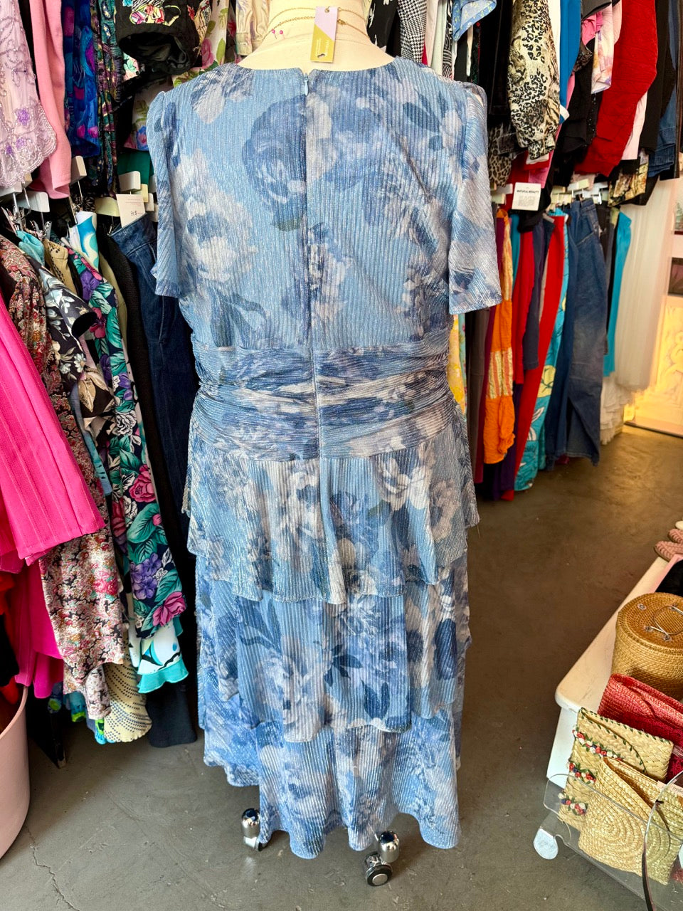 2000s Plissé Glitter Flowers Dress - Size 22+