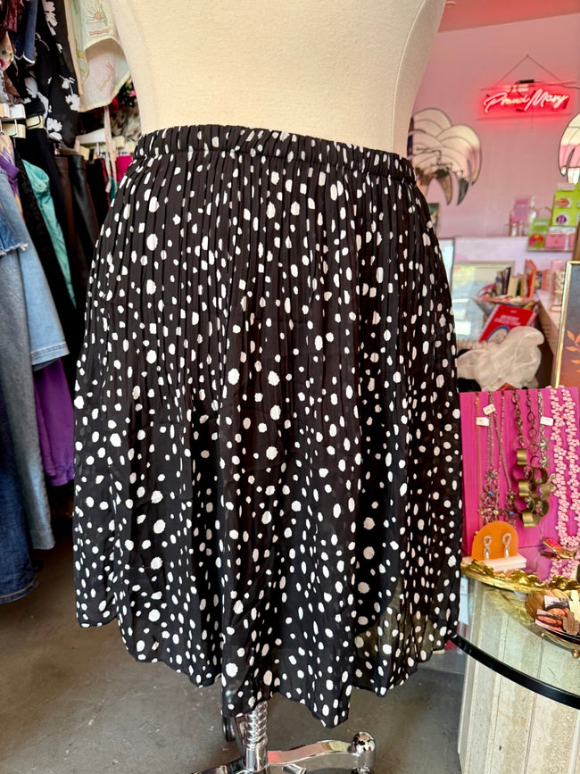 2000s Polka Dots and Pleats Skirt - Size 18-22