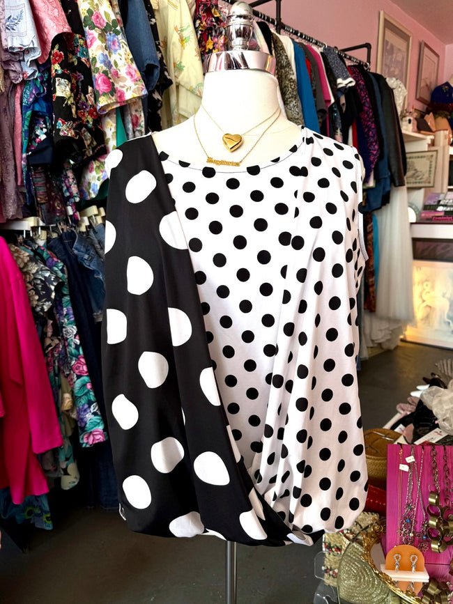 2000s Dotty Faux Wrap Top - Size 22-28