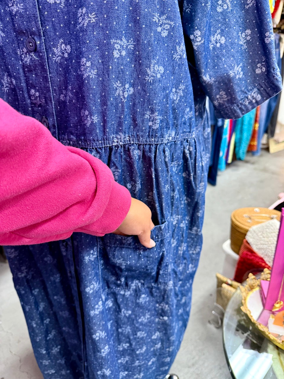 2000s Soft Daisies Chambray Denim Smock Dress - Size 6X+