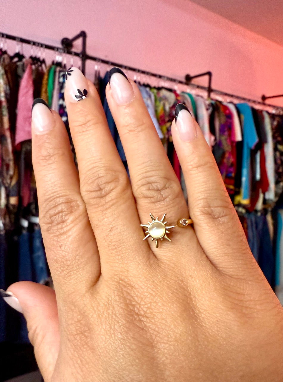 Sunny Side Fidget Ring
