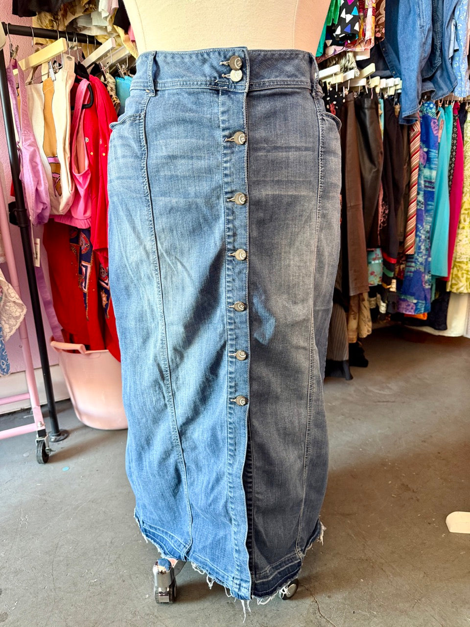 00s Button Front Denim Skirt - Size 3X/4X