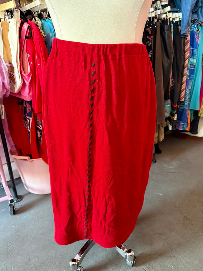 80s Olive Oil Red Skirt with Stitches - Size 1X+