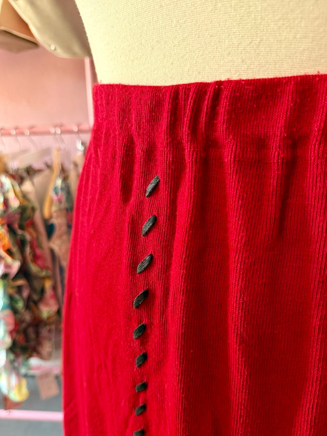 80s Olive Oil Red Skirt with Stitches - Size 1X+