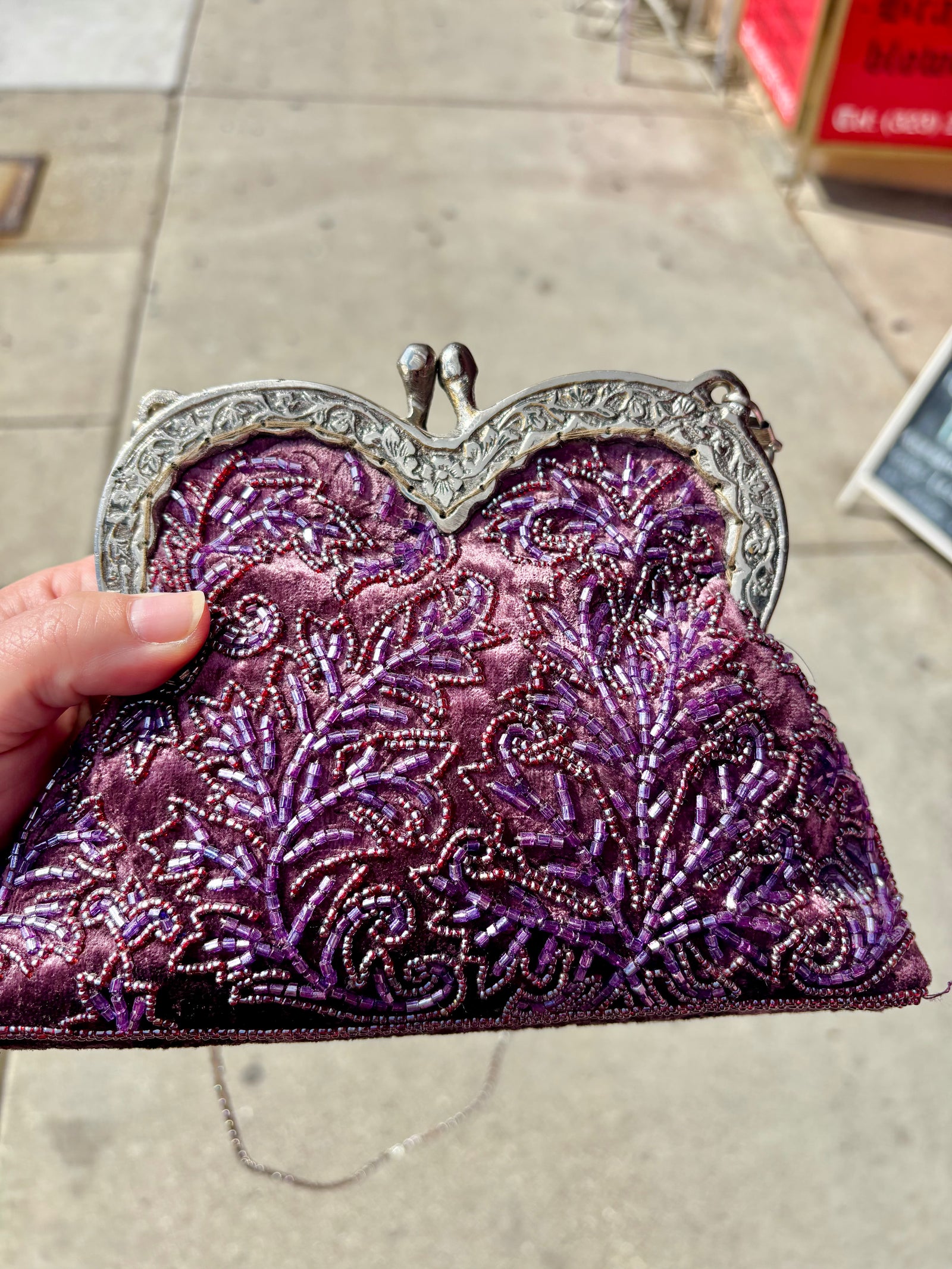 Vintage Beaded Kiss Lock Velvet Bag