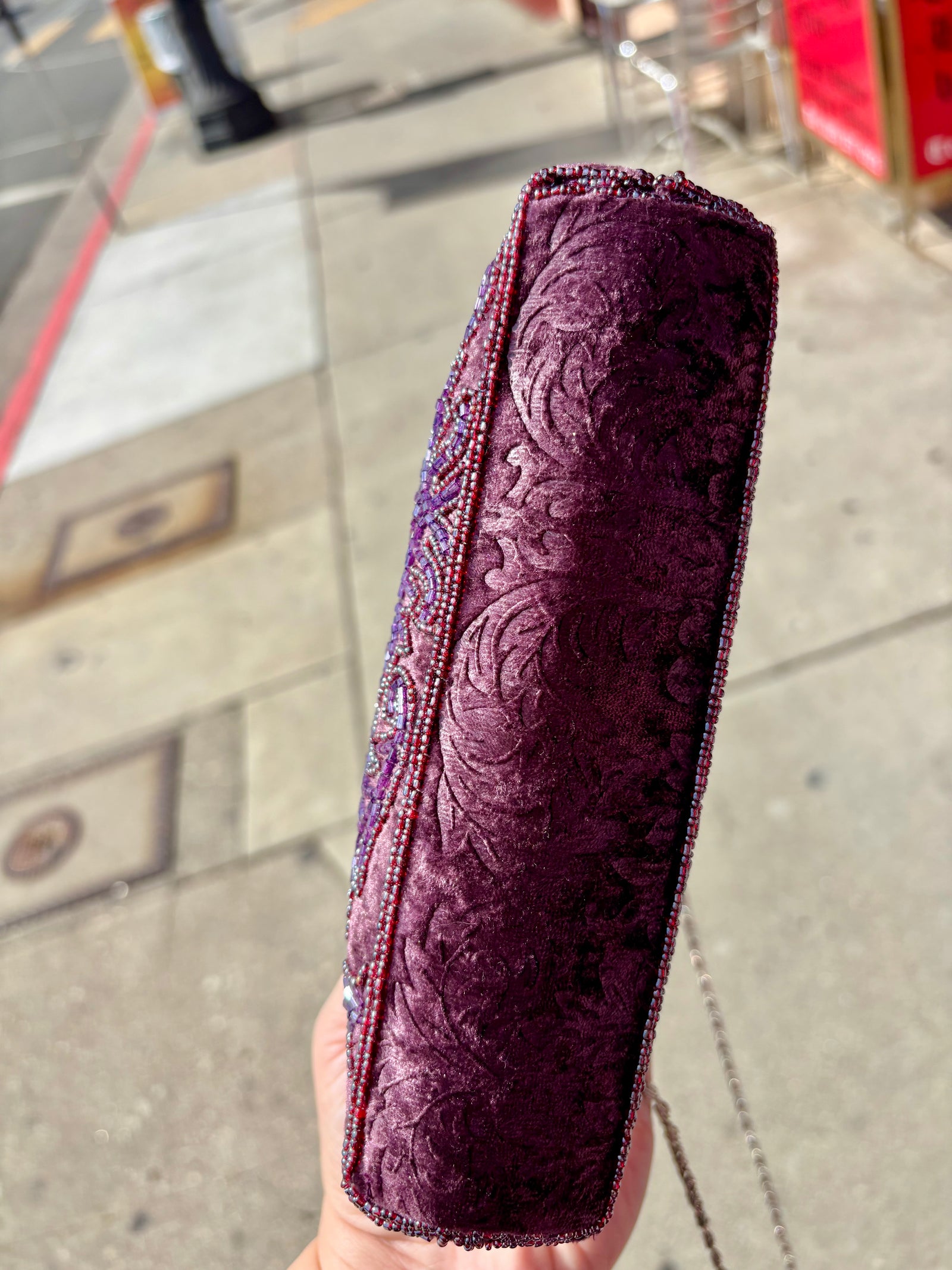 Vintage Beaded Kiss Lock Velvet Bag
