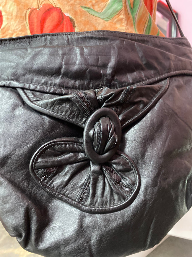 90’s Black Leather Crossbody Bag